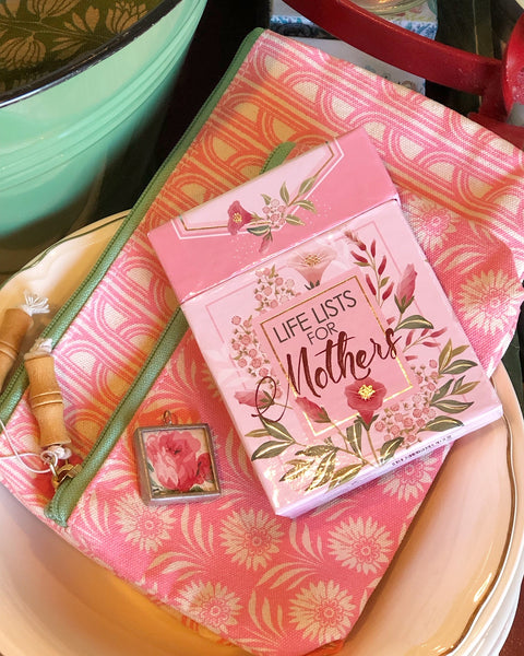 Life Lists for Mothers with pretty pink & green pouches