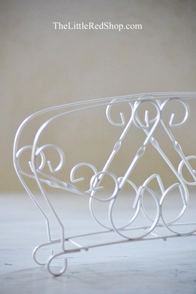 Detail: Vintage Metal Cream Napkin Holder