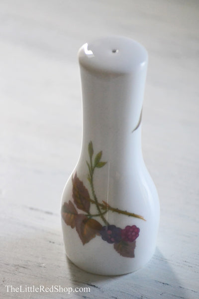 Royal Worcester Evesham Gold Single Hole salt or pepper shaker