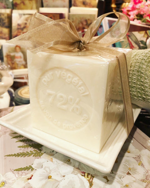 Savon Soap Dish with Marseille Soap