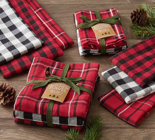 View of the Winter Cabin Dishcloth & Dishtowel Sets