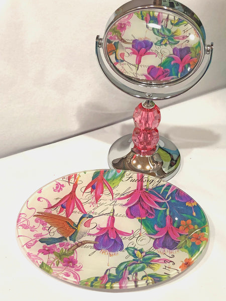 Fucsia Soap Dish reflecting in Pink Gem Mirror